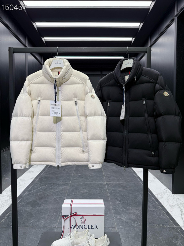 Moncler sz1-5 26yr276